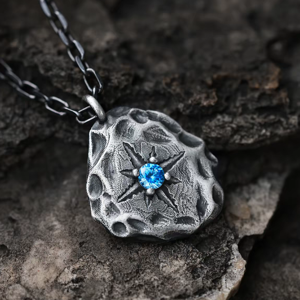 "Meteor" — 999 Fine Silver Necklace · Celestial Collection