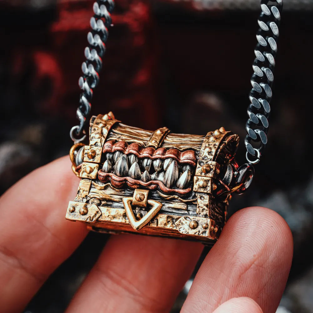 Mimicling Chest Pendant image 9
