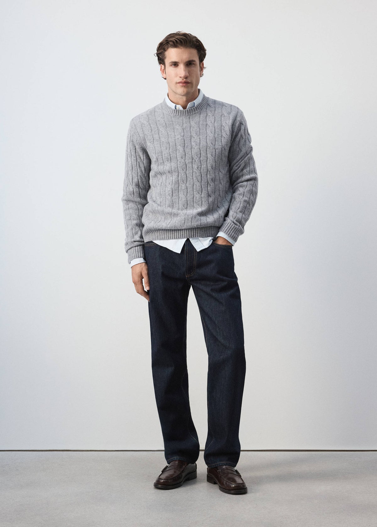 Pure Wool Cable Knit Crew Neck Jumper in Medium Heather Grey - view 02