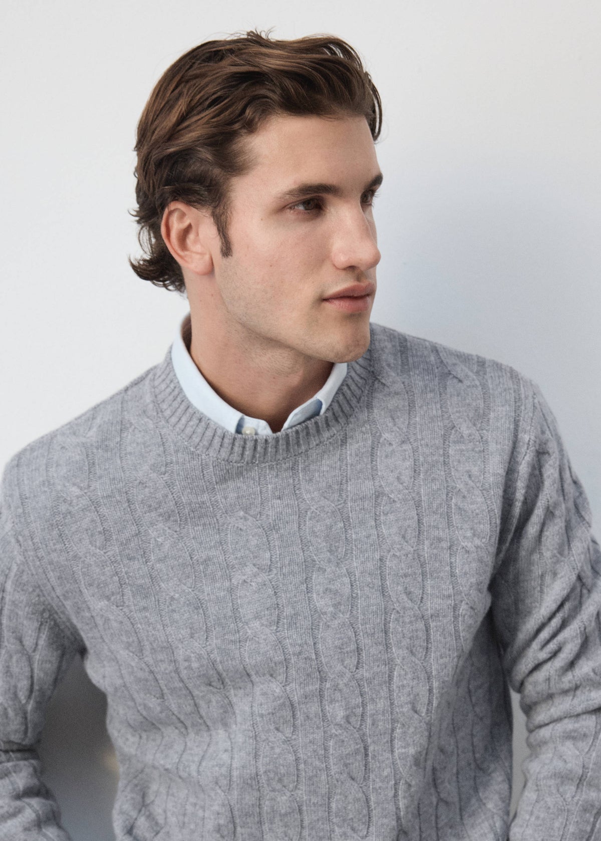 Pure Wool Cable Knit Crew Neck Jumper in Medium Heather Grey - view 04