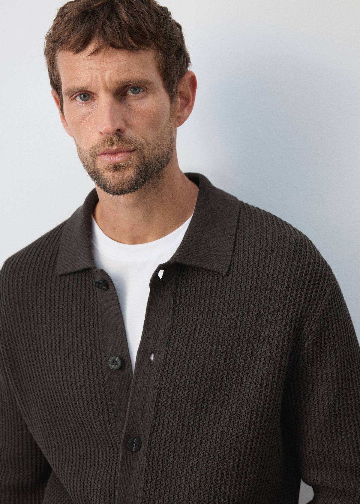 Ribbed Cotton Collared Cardigan in Chocolate - view 04